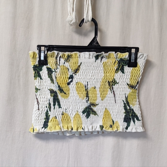 2/$25 Lemon Print Strapless Rouched Elastic Top - Picture 2 of 3